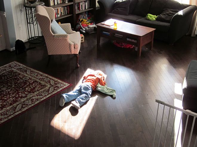 30 доказательств того, что дети могут спать где угодно и как угодно 