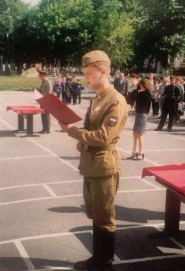 25 армейских снимков наших звёзд. Узнаёте их? 25 армейских снимков наших звёзд. Узнаёте их? актер,наши звезды,развлечение,шоу,шоубиz,шоубиз