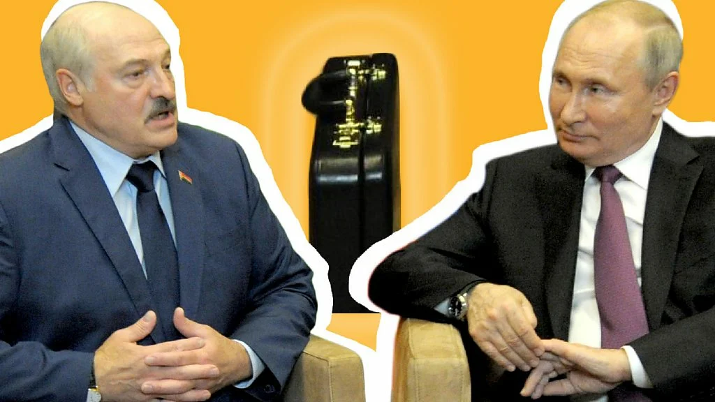 А я не уберу свой чемоданчик: что привез Лукашенко в черном кейсе 
