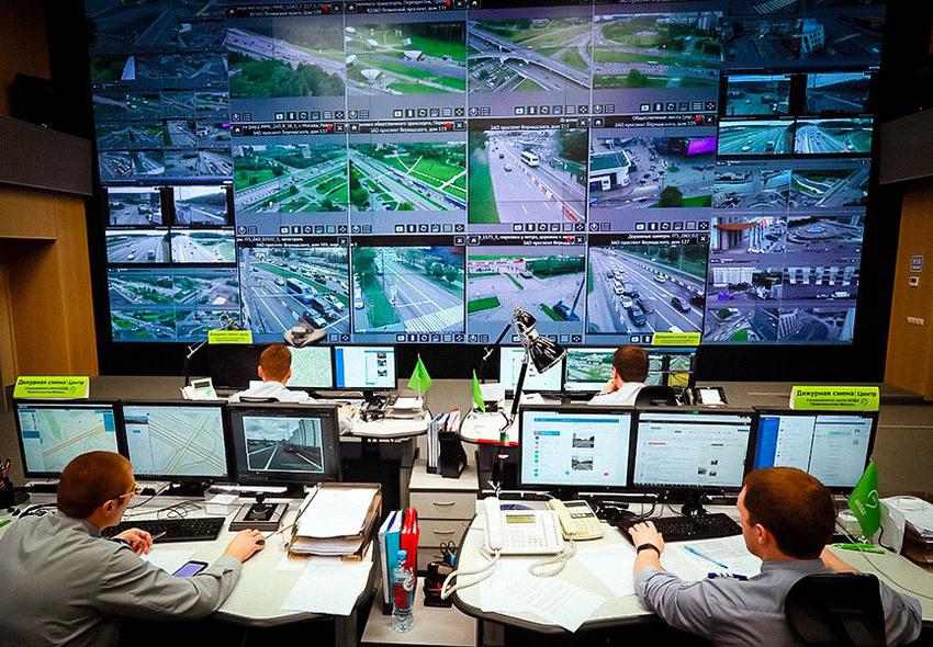 Страшная и невидимая: можно ли избежать штрафа с камеры "Стрит Фалькон" авто и мото,камеры наблюдения