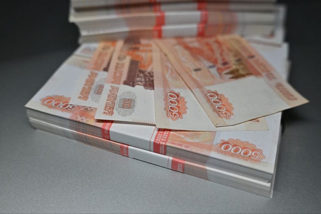 Эксперты объяснили, чем отличается цифровой рубль от денег на банковской карте