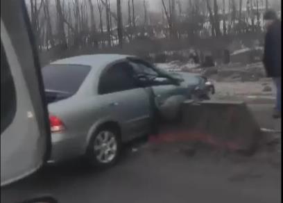 В Рязанском районе столкнулись две легковушки