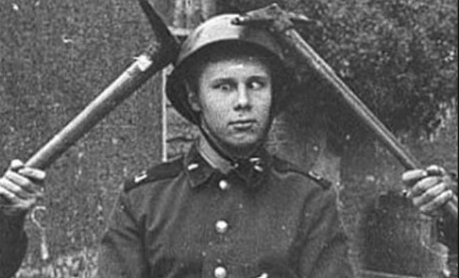 Посвящение в деды: обряды армии СССР