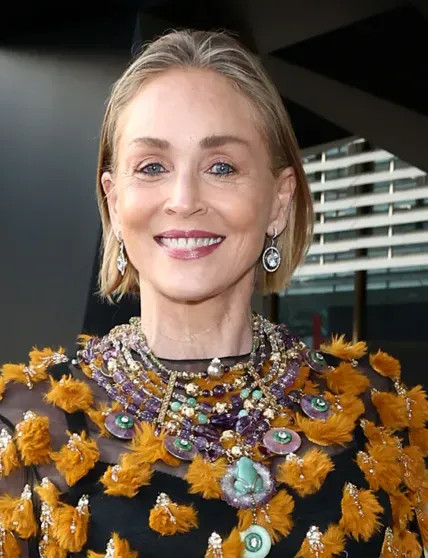 Ева Лонгория в бриллиантах, Шэрон Стоун в 