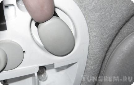 Снятие плафона освещения салона Lada Kalina