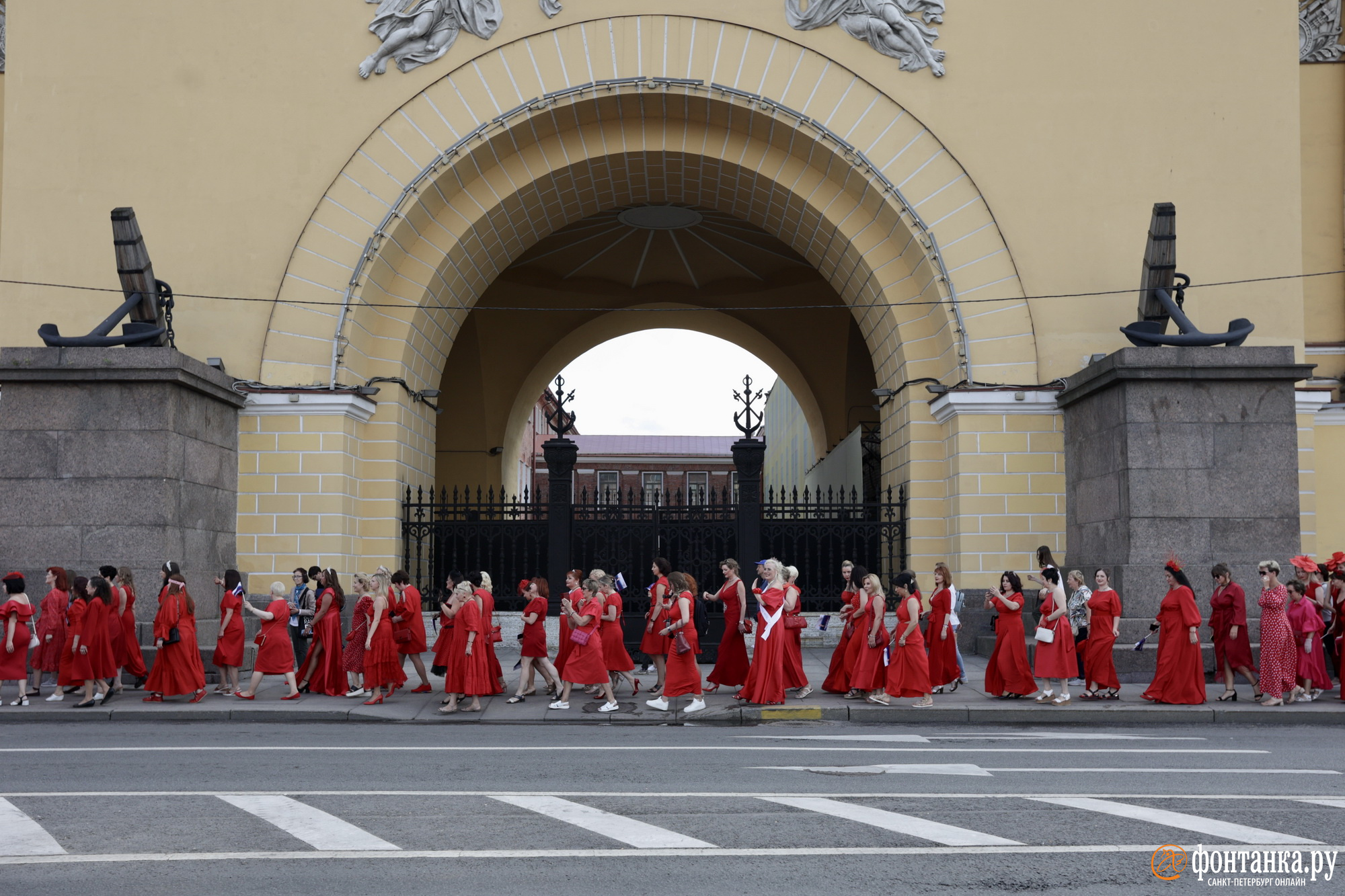 Санкт петербург красное