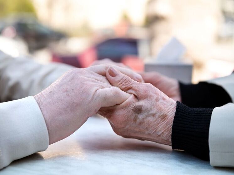 Пенсионеры заняли посты самых активных любовников в России