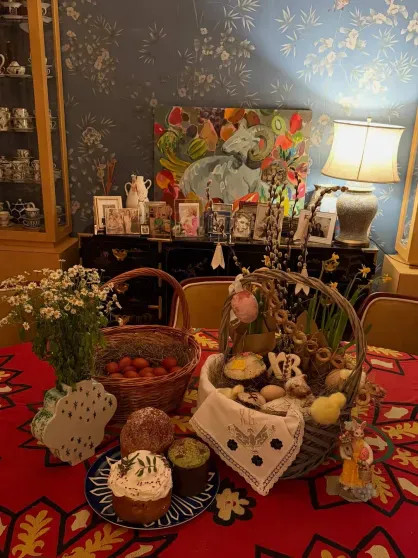 Корзины с цветами и фото из храма: как Виктория и Олег Шеляговы, Яна Рудковская, Татьяна Навка и другие звёзды отметили Пасху Татьяна, Песков, БондарчукФото, Моряк, Регина, дочерью, Жуков, Навка, ДолецкаяЛиза, детьмиРегина, Светланы, krispotupchik, manasirdiana, ЧиповскойФото, дочерьюЗараФото, КовальчукАлекса, сыномФото, Алёны, ЛоракСергей, семьёйЛиза