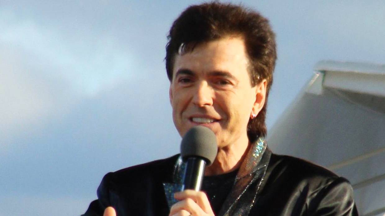 Евгений Петросян объяснил, почему Геннадий Ветров — уникальный юморист Евгений Петросян объяснил, почему Геннадий Ветров — уникальный юморист Шоу-бизнес