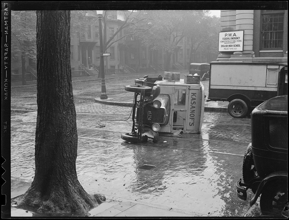 Машина «Казановы» перевернулась, 1936 год