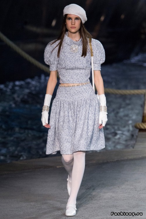 Chanel 2019 круизная коллекция Chanel 2019 круизная коллекция