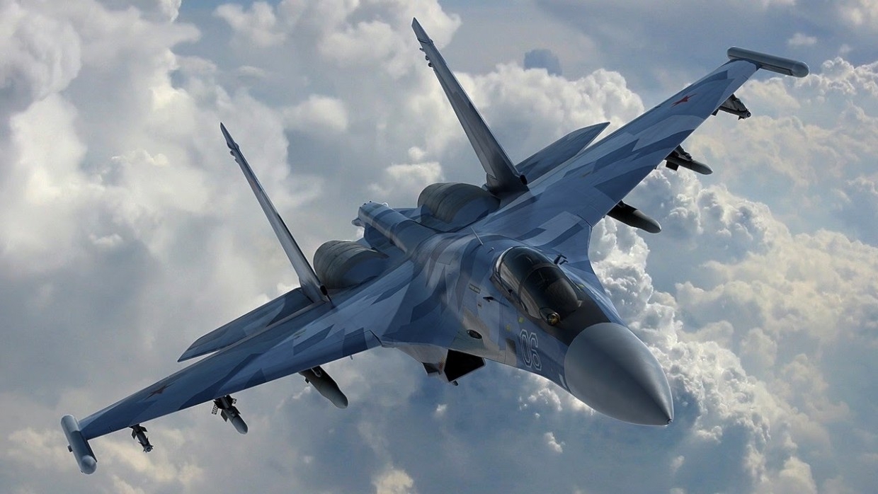 Российский Су-30 перехватил три самолета ВВС Франции в небе над Черным морем