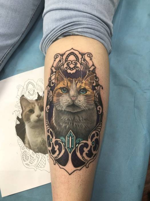 Пусть он ходит везде с тобой, там поймешь, кто такой..) веселые картинки