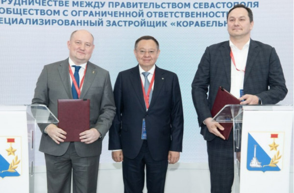 Губернатор Севастополя: «Подписали соглашение с «ИнтерСтрой» о реализации первого крупного проекта по комплексному развитию территории»