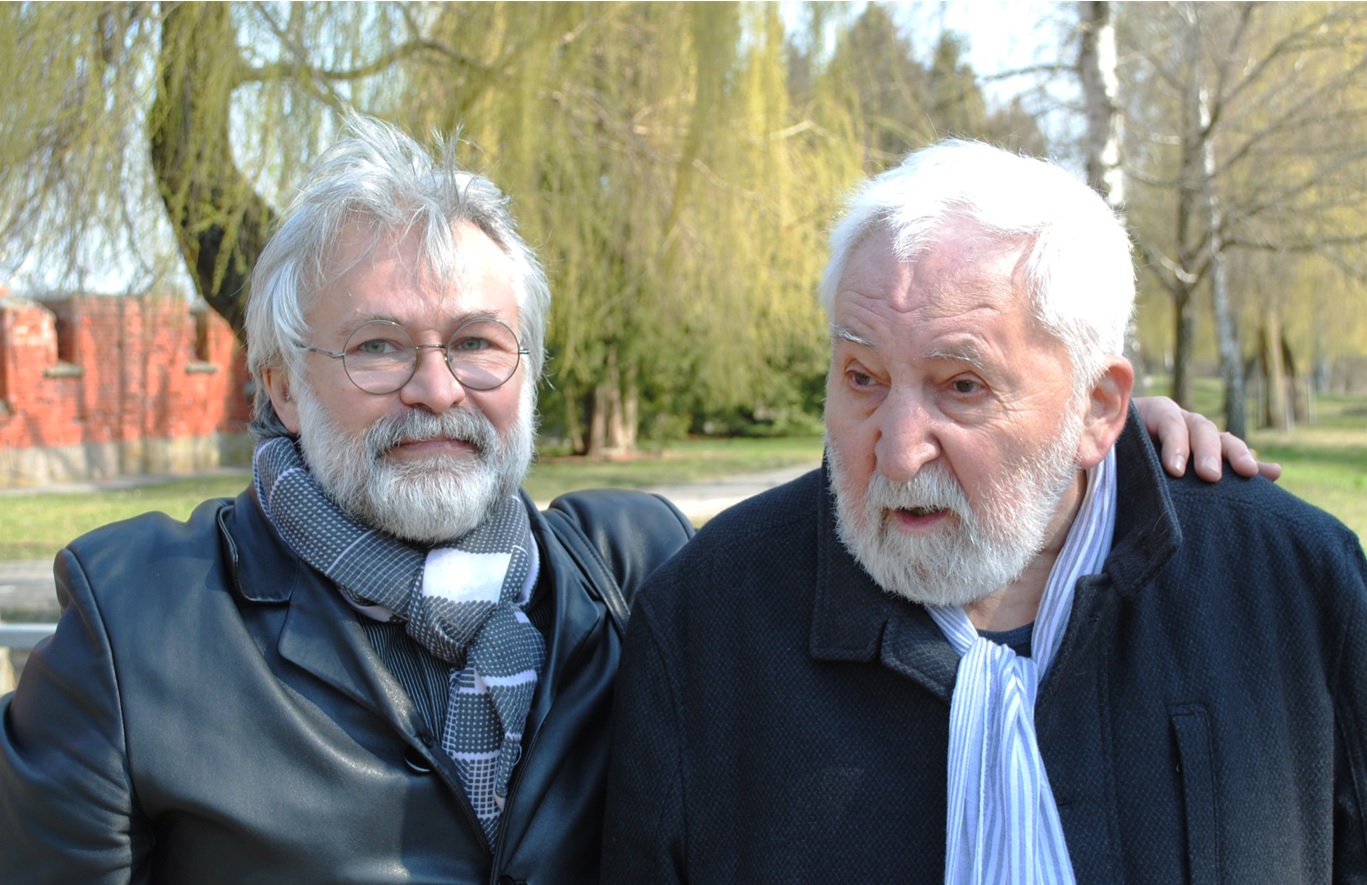 Поле Константина Симонова г,Москва [1405113],город Ржев г,о,[95249610],г,Ржев [1252838],г,Санкт-Петербург [1414662],история,Тверская обл,[1252720]