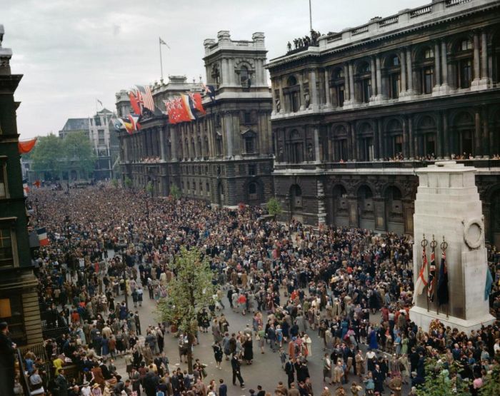 Редкие цветные фото Второй мировой войны (23 фото)