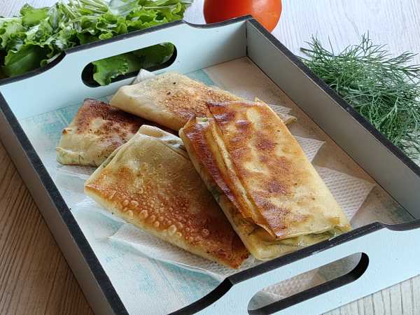 Конвертики из теста фило с сыром, рецепт с фото