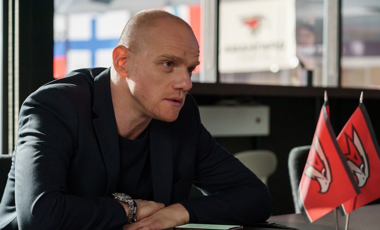 7 фактов о новом сериале "Крюк" с Юрием Колокольниковым