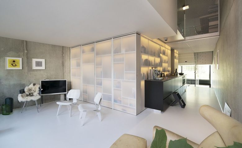 Открытая оболочка и перетекание пространств на примере комфортного лофта