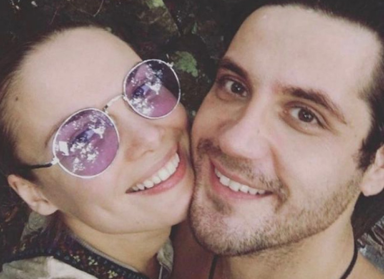 Татьяна Арнтгольц и Марк Богатырев станут родителями Татьяна Арнтгольц и Марк Богатырев станут родителями Дети,Беременные звезды