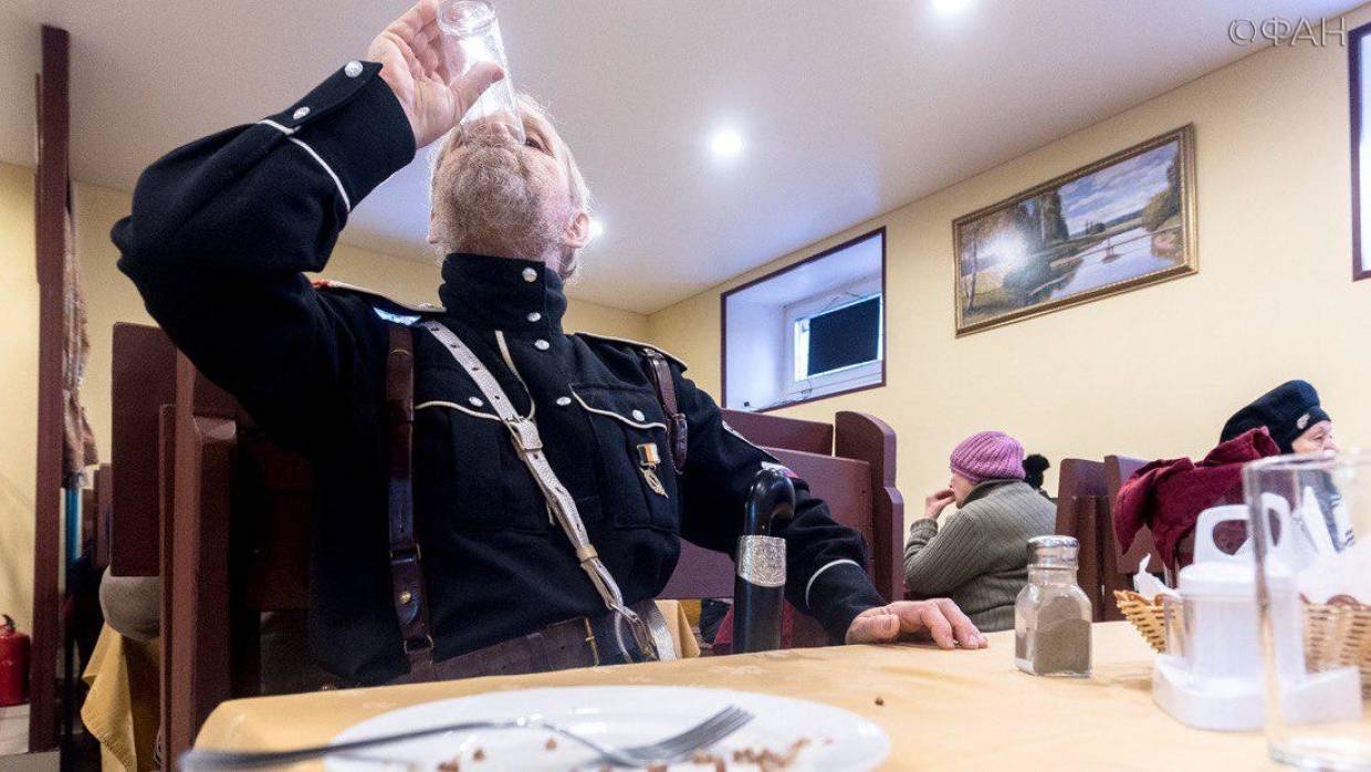 «Кусачее» ЖКХ и другие проблемы: почему петербургские пенсионеры приходят за помощью в «Добродомик» «Кусачее» ЖКХ и другие проблемы: почему петербургские пенсионеры приходят за помощью в «Добродомик» Общество