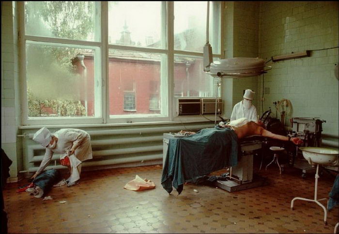 Лихие девяностые в фотографиях Lise Sarfati Лихие девяностые