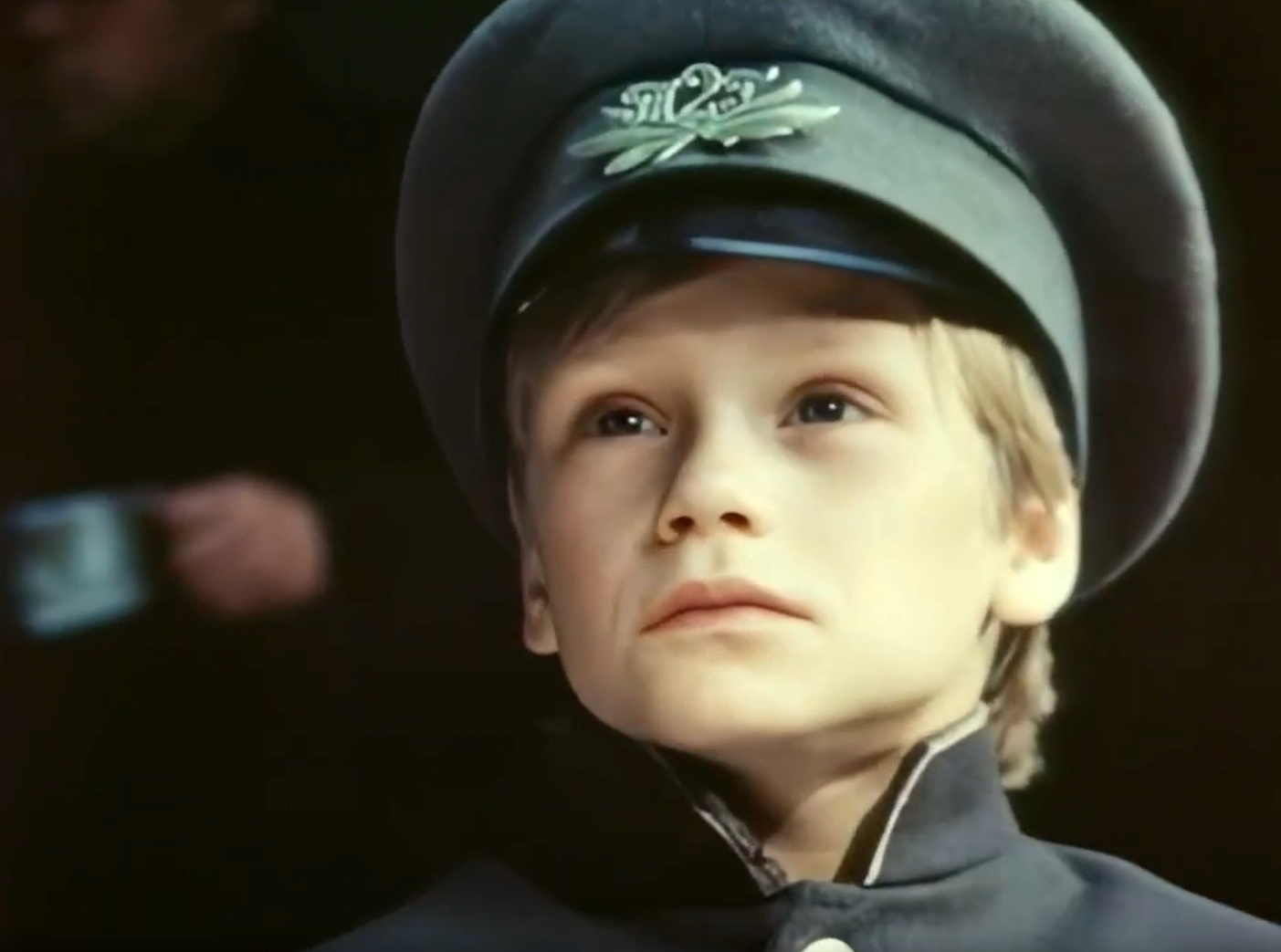 Ваши дети не оценят: 6 правил дворянского воспитания, которые сейчас вводят в ступор чтобы, семьи, нужно, детей, ребенок, воспитание, только, время, родители, могли, часто, статус, более, уровень, коленями, горох, ставили, делая, несколько, Поэтому