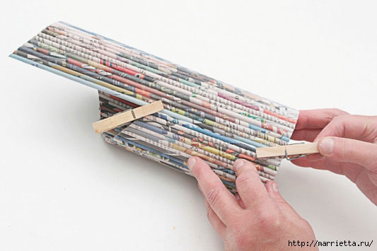 Плетение из газет - подставка для инной бутылки Плетение из газет - подставка для инной бутылки плетение из газет,своими руками,сделай сам