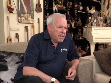 Макаревич показал свой дом с мистическими куклами вуду и не только Андрей Макаревич,наши звезды,шоубиz,шоубиз