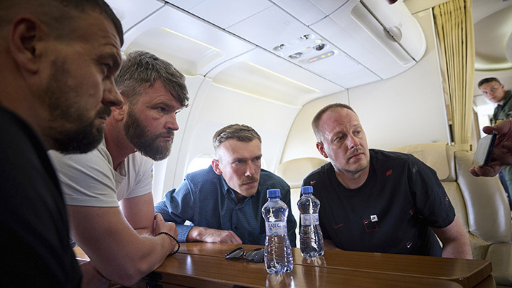 ГЕНЕРАЛОВ-МЯТЕЖНИКОВ ПРИГОВОРИЛИ: БРИТАНСКАЯ РАЗВЕДКА ГОТОВИТ НА УКРАИНЕ "АНТИ-ВАГНЕР" геополитика,украина