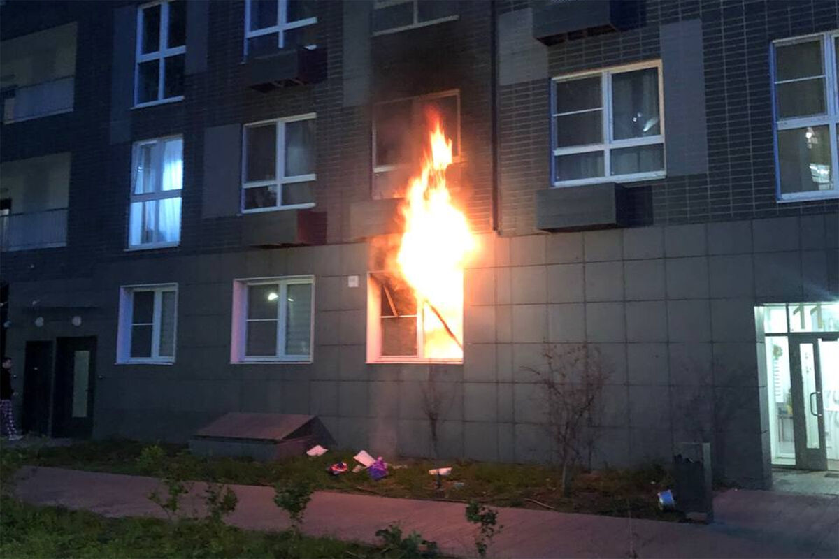 Соседи заявили, что к устроившей в Люберцах пожар девушке ранее приезжала полиция