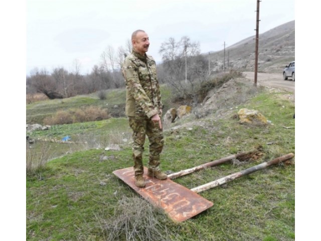 Кто сорвал в Карабахе бессрочное перемирие? Кто сорвал в Карабахе бессрочное перемирие? геополитика