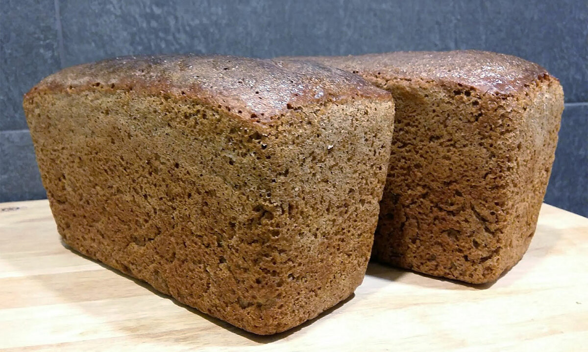 Неказистый на вид, но очень вкусный хлеб нашего детства. Фото Яндекс.Картинки.
