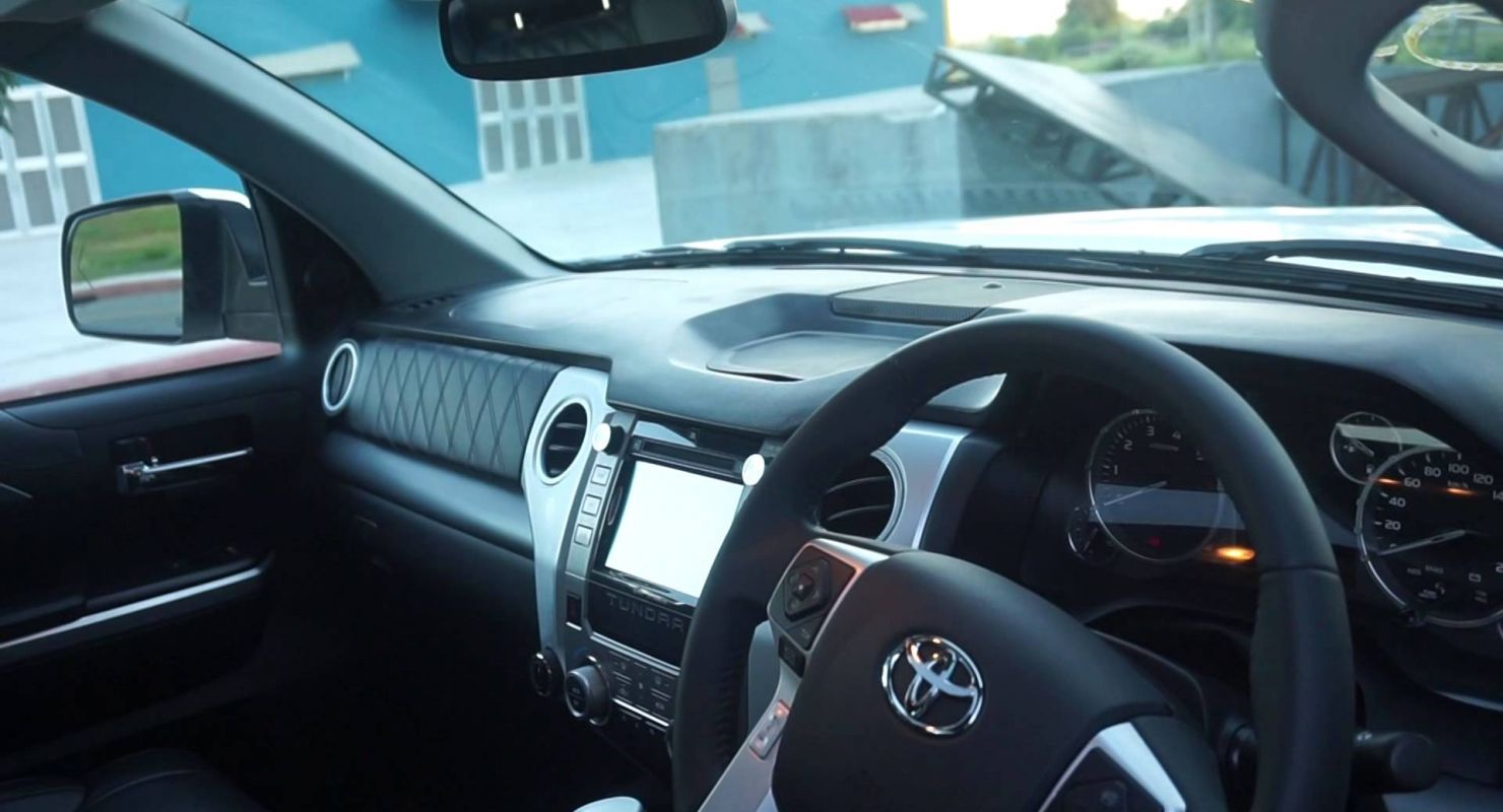 Преимущества и недостатки праворульных автомобилей