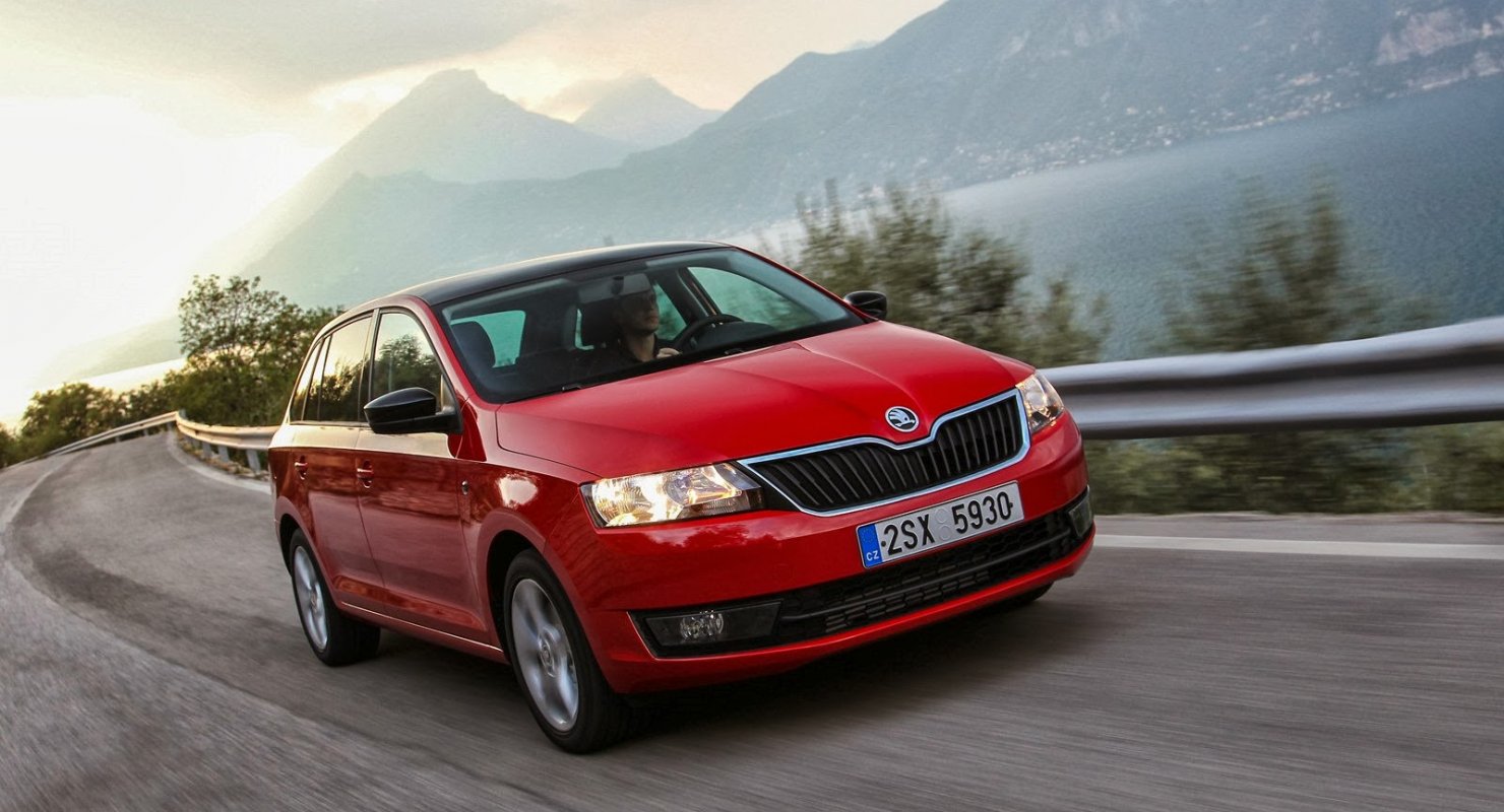 Skoda Rapid: каков он с точки зрения автовладельцев Автомобили