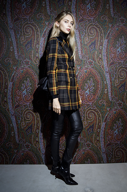 Светские выходные в Москве: Ксения Собчак, Виктория Лопырева, Альбина Джанабаева на показах, Монеточка — в кино Светские выходные в Москве: Ксения Собчак, Виктория Лопырева, Альбина Джанабаева на показах, Монеточка — в кино Светская жизнь