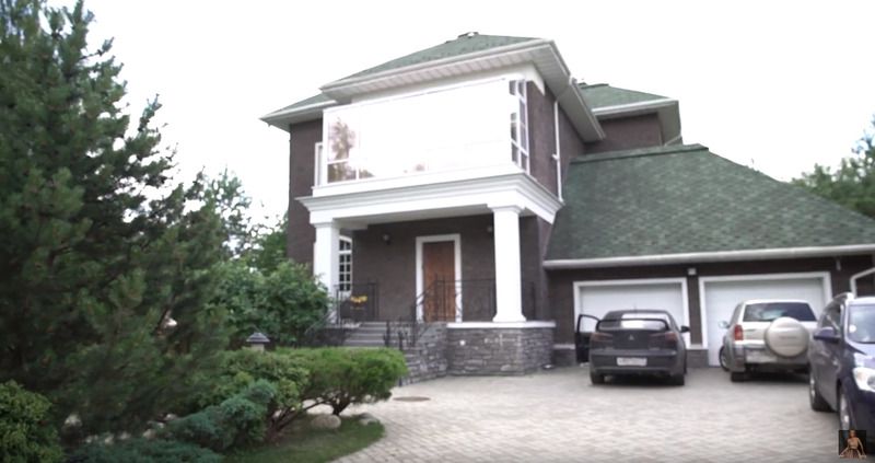 Макаревич показал свой дом с мистическими куклами вуду и не только Андрей Макаревич,наши звезды,шоубиz,шоубиз