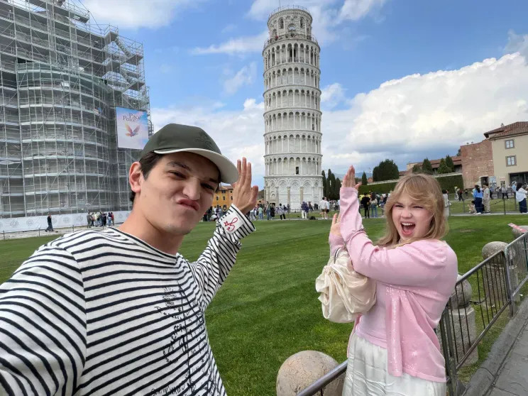 Париж, Стамбул, Афины: куда Виктория Лопырёва, Дарья Клюкина, Юлианна Караулова и другие звёзды улетели из холодной Москвы ИваковаМария, Караулова, которая, вместе, ДергилёваВалерия, КлюкинаДарья, женой, ЛопырёваВиктория, отдыхает, Париже, Ивакова, отправилась, Мария, также, сыном, Александра, несколько, Куртова, мужем, Лопырёва