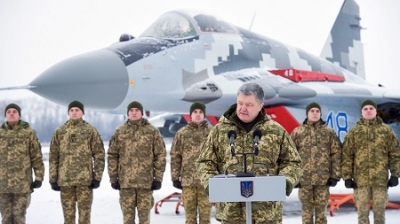 Агония Порошенко: президент пригрозил врагам Украины «смертоносным оружием»