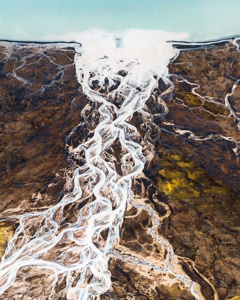 Редкие потрясающие аэрофотографии пейзажей оттаявшего исландского нагорья 