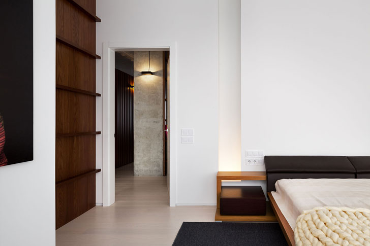 Минималистичная квартира в Днепре от Nott Design дерево в интерьере,квартира,минимализм,открытое пространство,современный стиль