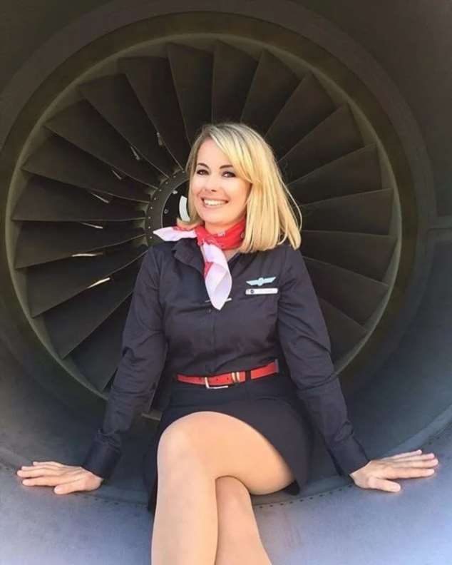 Ножки стюардесс. Подборка chert-poberi-styuardessy-chert-poberi-styuardessy-28170706042021-4 картинка chert-poberi-styuardessy-28170706042021-4