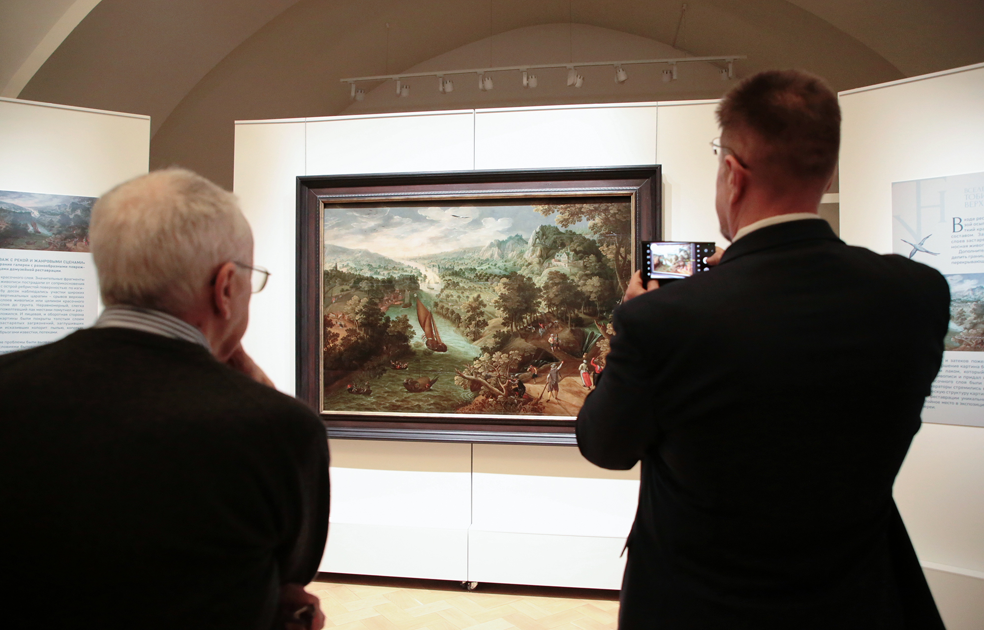 В Тверском императорском дворце открылась выставка фламандского живописца и графика «Вселенная Тобиаса Верхахта»