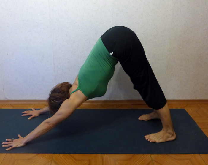 Вот это упражнение: 5 минут в день и весь организм здоров и полон сил! Обязательно для тех, кто хочет жить здоровО