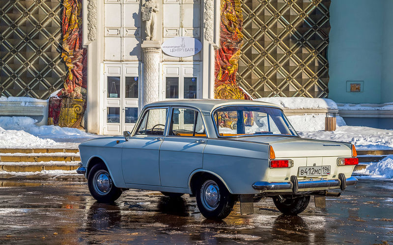 Советские автомобили против иномарок автомобили,водители,ретро