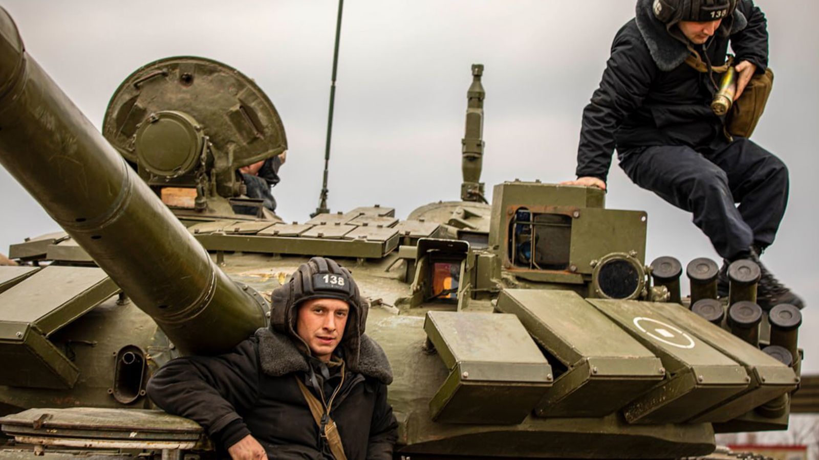 Командир танкового полка ВС РФ Нилов рассказал о личном поручении Путина освободить Марьинку