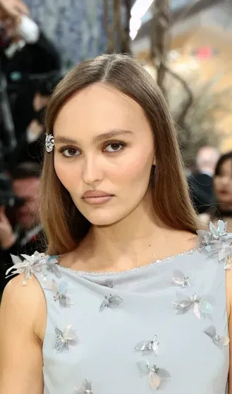 Met Gala — 2026: Кендалл Дженнер, Марго Робби, Лили-Роуз Депп, Сабрина Карпентер на красной дорожке Images, Клосс, Робби, Дженнер, Джошуа, бюстгальтере, Жукова, бриллиантами, Метрополитенмузее, Николь, Ирина, Хадид, Джиджи, появились, вечера, дорожке, Перри, Хэтэуэй, Кидман, дочерью