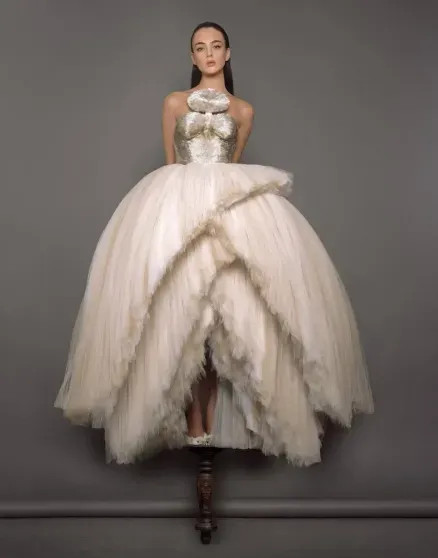 Дочь Моники Беллуччи Дева Кассель в образах с цветами и вуалью снялась для глянца Кассель, NuméroДева, снялась, Беллуччи, младшая, Венсана, Кунаки, белом, Моники, Касселя, актрисы, отношения, модели, женился, Венсан, развода, После, Леони, также, детей