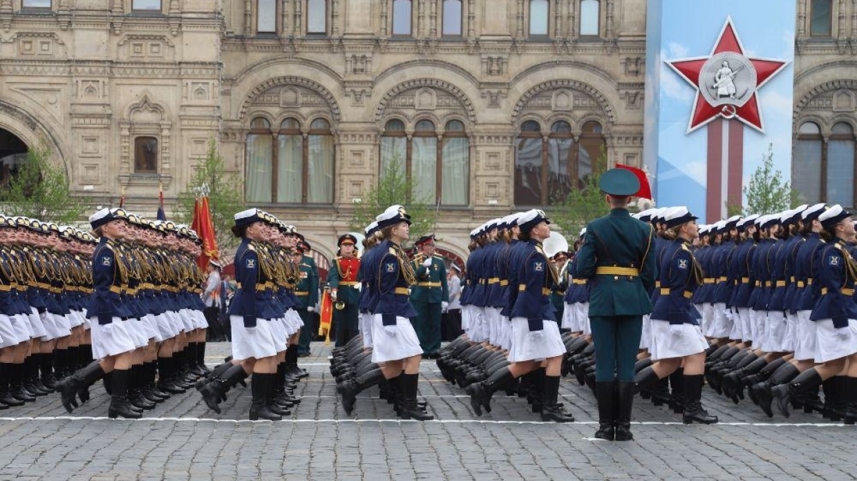 В СМИ рассказали детали подготовки женского батальона к параду Победы в Москве