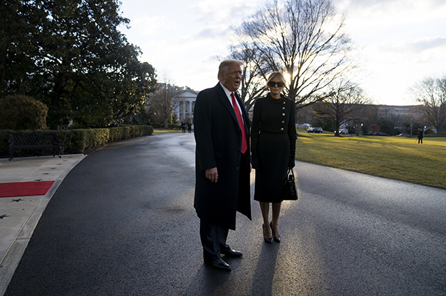 В сети обсуждают последний модный образ Мелании Трамп в качестве первой леди США Трамп, Мелания, Дональд, слишком, президента, образ, очень, Байдена, платье, вместе, длительной, Последние, речью, довольно, отметил, женуНаша, первая, изящной, красивой, женщиной